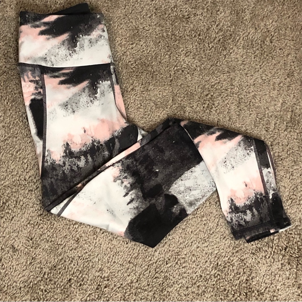H&M Sport Leggings Grey White Pink Black Size XS —#036 - Picture 4 of 10